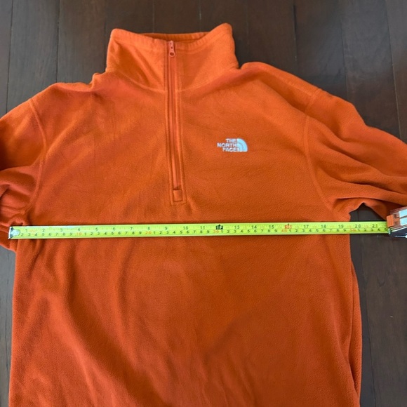 The North Face Sz M Orange Fleece Pullover Quarter Zip Sleeve Pocket Finger Hole - Picture 4 of 9